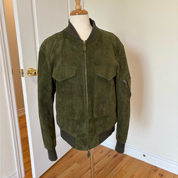 Stylish Olive Bomber Jacket - Picture 3 of 15
